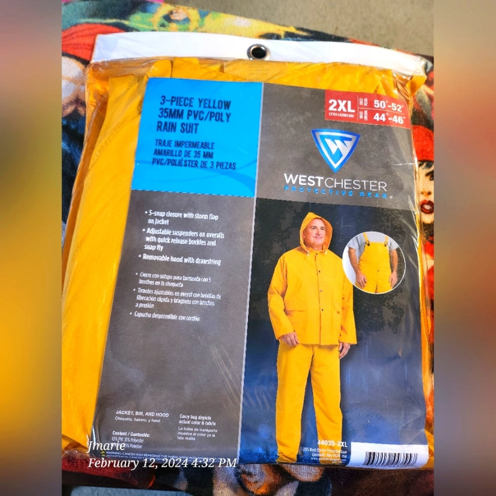 Rain suit